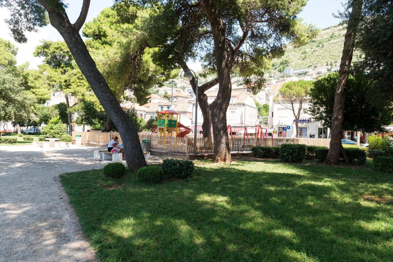 Apartments Gabrieri ดูบรอฟนิก ภายนอก รูปภาพ