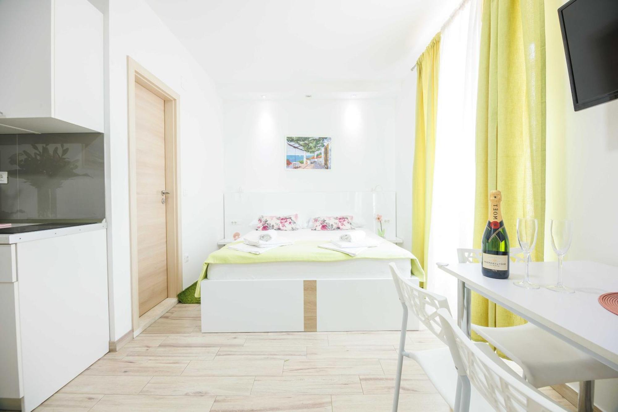 Apartments Gabrieri ดูบรอฟนิก ภายนอก รูปภาพ